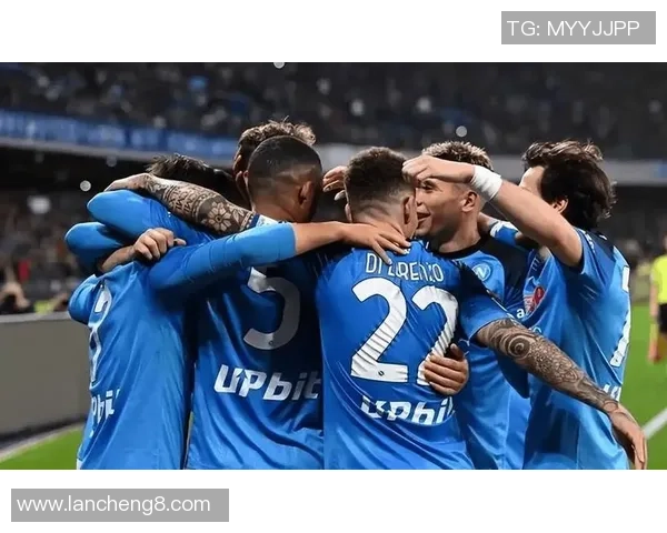 欧冠激战巴萨与那不勒斯握手言和红牌争议引发全场热议